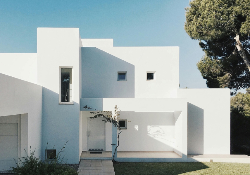 L’intendance annuelle : la solution pour gérer sereinement votre résidence secondaire en Corse